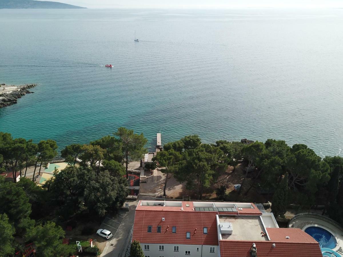 Sesar Apartments Krk - No. 1 Iva Крк Екстер'єр фото